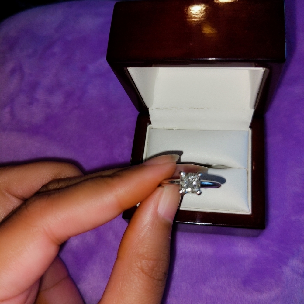 Diamond Ring - Picture 3 of 7